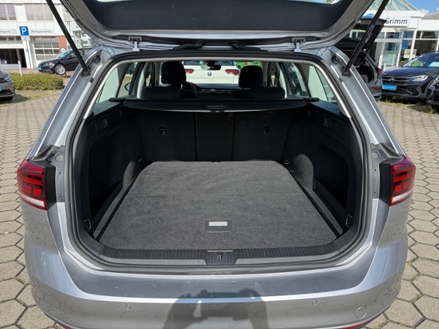 Passat Variant 1.5 TSI DSG Klima Navi LED