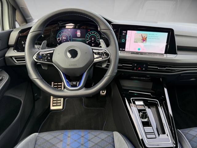 Golf VIII Variant 2.0 TSI R 4M DSG LED Allrad