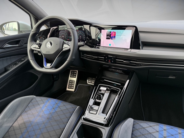 Golf VIII Variant 2.0 TSI R 4M DSG LED Allrad