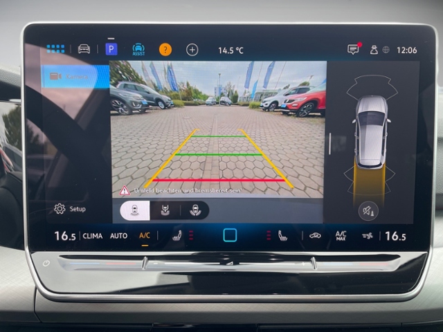 Golf VIII 1.5 eTSI DSG Life LED AHK SHZ Navi