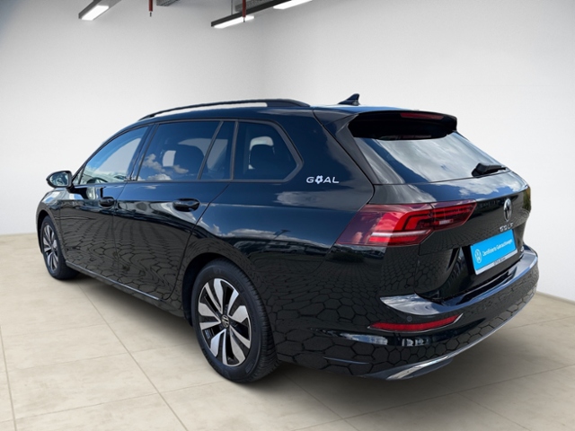Golf VIII Variant 1.5 eTSI DSG Goal LED AHK Navi