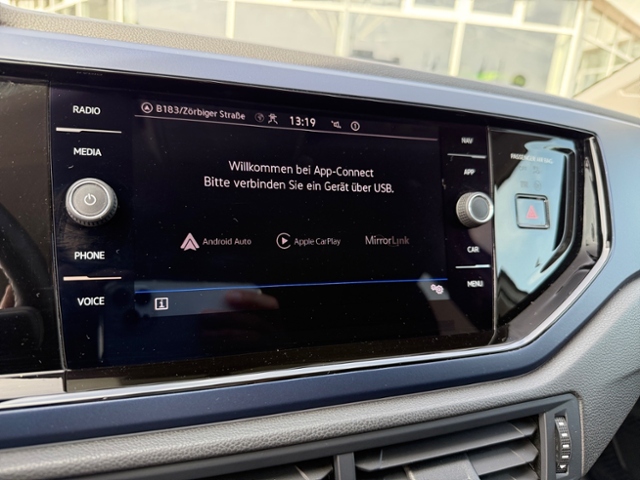 Polo 1.0 TSI United Navi App