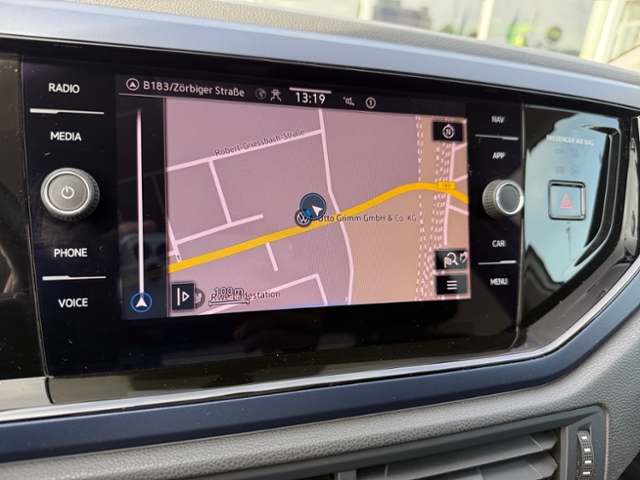 Polo 1.0 TSI United Navi App