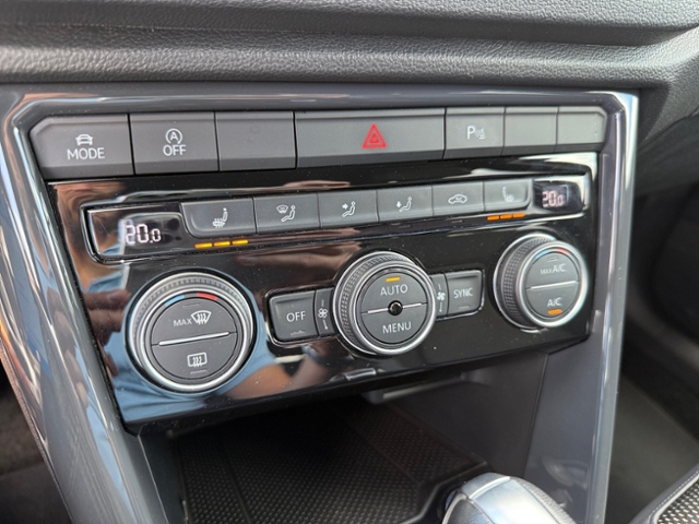 T-Roc 1.5 TSI DSG LED Navi Kamera