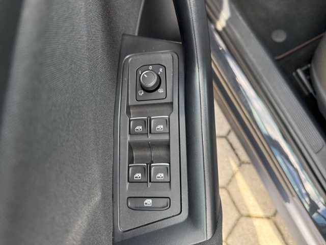 T-Roc 1.5 TSI DSG LED Navi Kamera