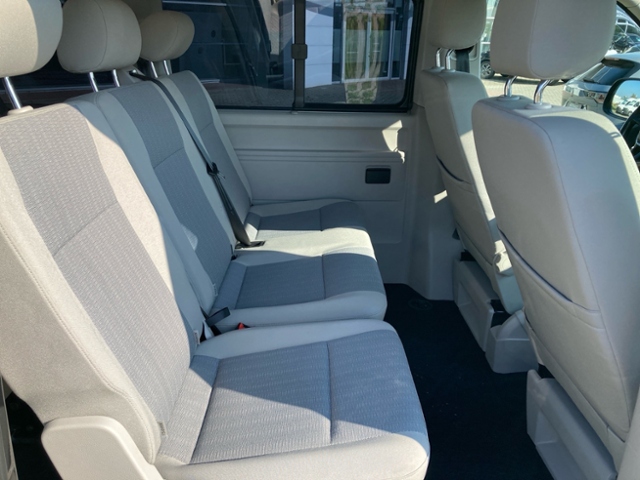 Transporter Caravelle 2.0 TDI Comfortline lang A