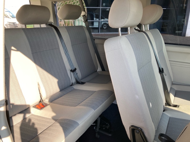 Transporter Caravelle 2.0 TDI Comfortline lang A