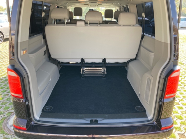 Transporter Caravelle 2.0 TDI Comfortline lang A