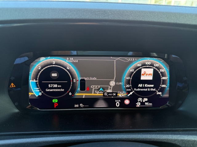 Caddy Maxi Life 2.0 TDI DSG KLIMA ALU