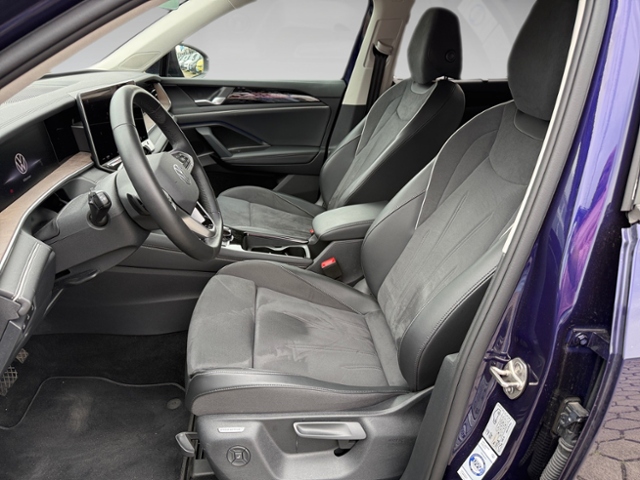 Tayron 1.5 eTSI Elegance LED AHK Navi