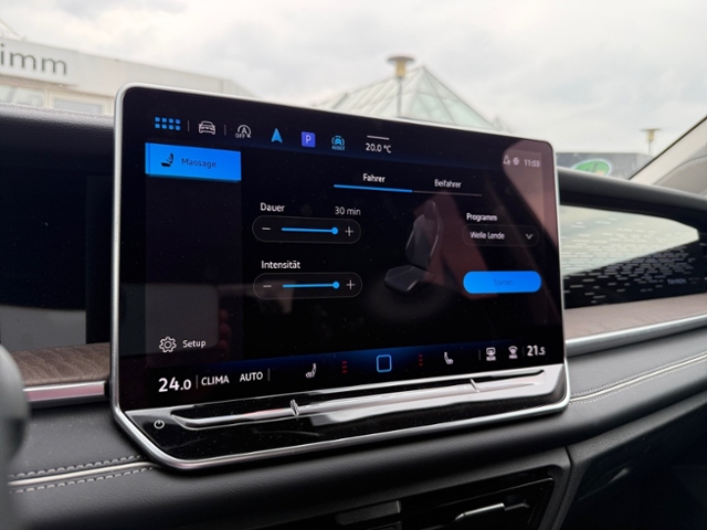 Tayron 1.5 eTSI Elegance LED AHK Navi