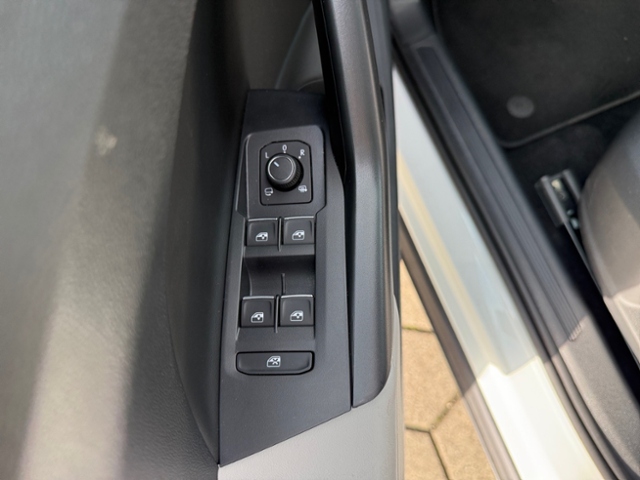 T-Cross 1.5 TSI Style DSG LED AHK Kamera