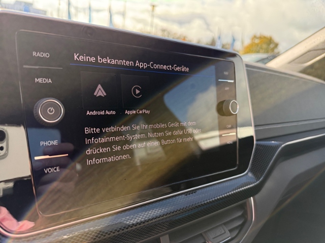 T-Cross 1.5 TSI R-Line AHK SHZ LED Kamera