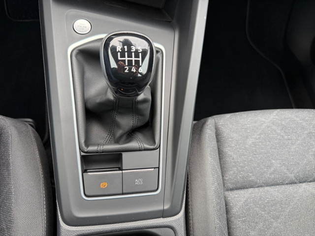 Golf VIII Variant 1.5 TSI Life LED SH SHZ Navi