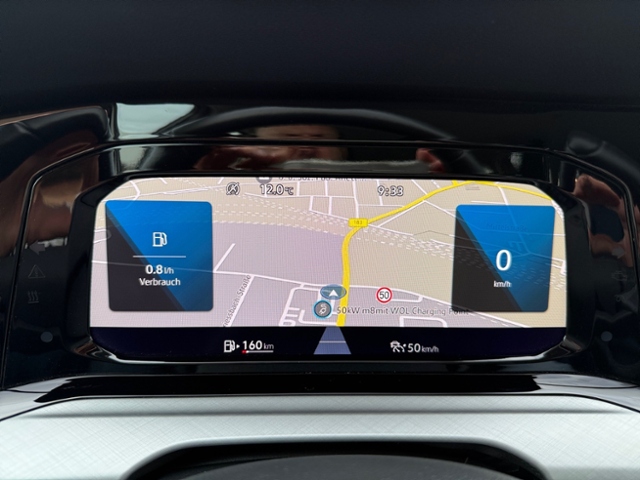 Golf VIII Variant 1.5 TSI Life LED SH SHZ Navi