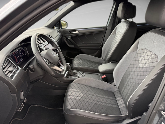 Tiguan Allspace 2.0 TDI R-Line 4Motion AHK SH LE