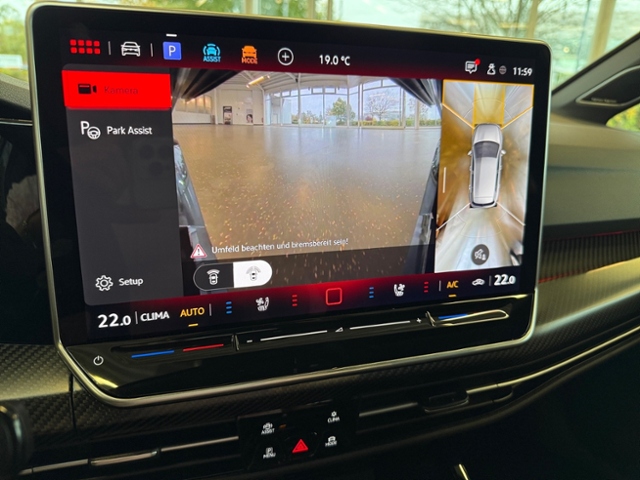 Golf VIII 2.0 TSI GTI Clubsport LED Navi Leder