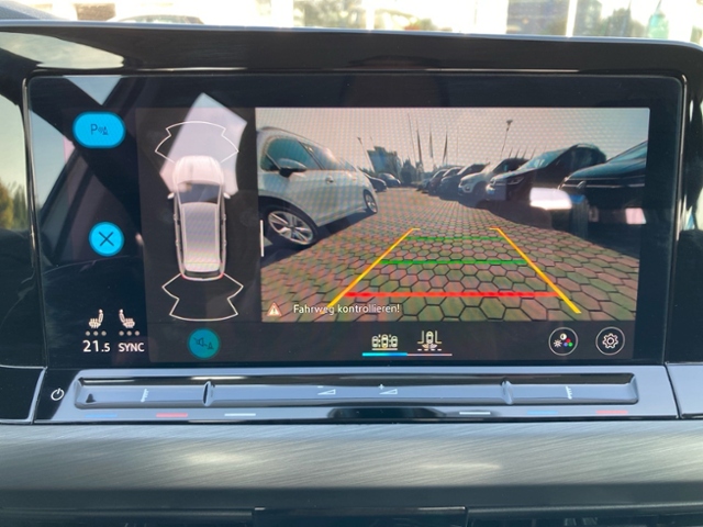 Golf VIII Variant 2.0 TSI Style 4Motion LED SHZ