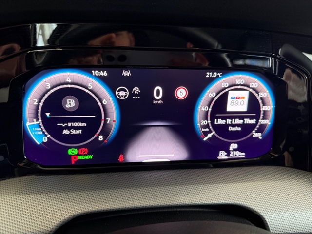 Golf VIII Variant 1.5 eTSI Style DSG LED Kamera