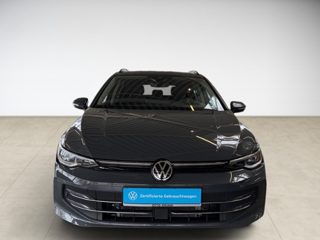 Golf VIII Variant 1.5 eTSI Style DSG LED Kamera