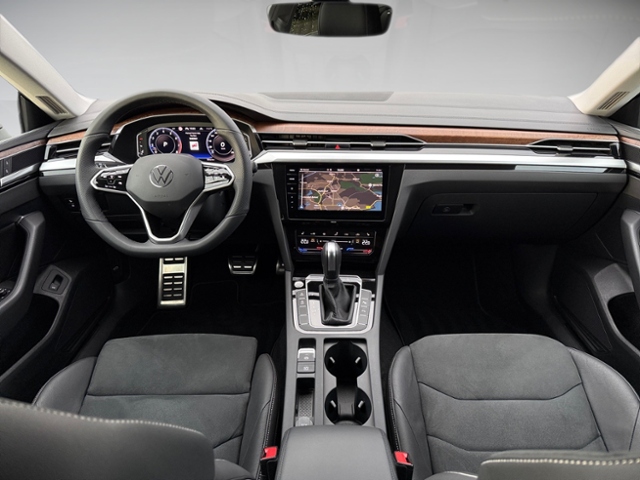 Arteon 2.0 TSI Elegance DSG LED SHZ Navi Kamera