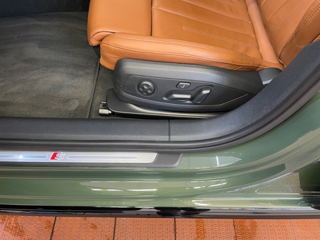 A4 Avant 40 TFSI S line S tronic LEDER