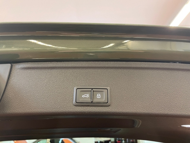 A4 Avant 40 TFSI S line S tronic LEDER