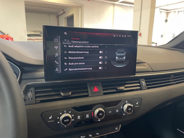 A4 Avant 40 TFSI S line S tronic LEDER