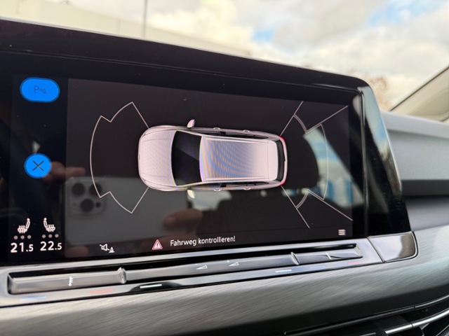 Golf VIII Variant 2.0 TDI Style DSG AHK LED