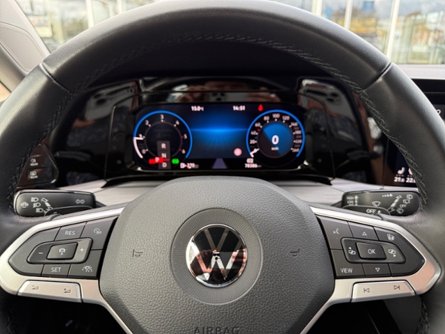 Golf VIII Variant 2.0 TDI Style DSG AHK LED