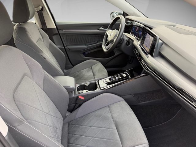 Golf VIII Variant 2.0 TDI Style DSG AHK LED