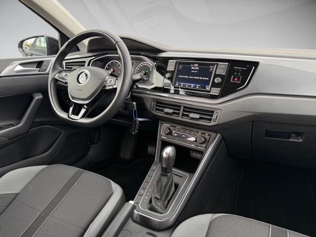 Polo 1.0 TSI Highline DSG LED SHZ PDC