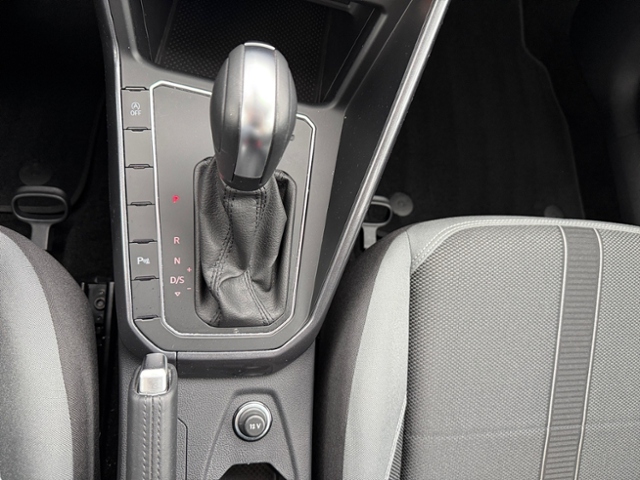 Polo 1.0 TSI Highline DSG LED SHZ PDC