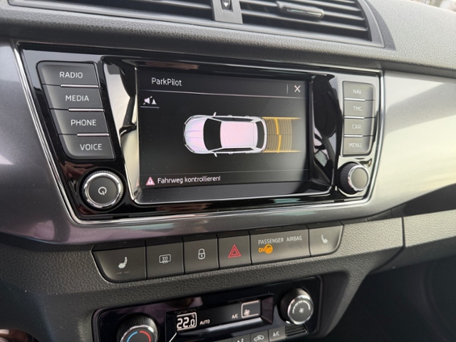 Fabia 1.0 TSI Ambition SHZ PDC Navi KLIMA LED AL