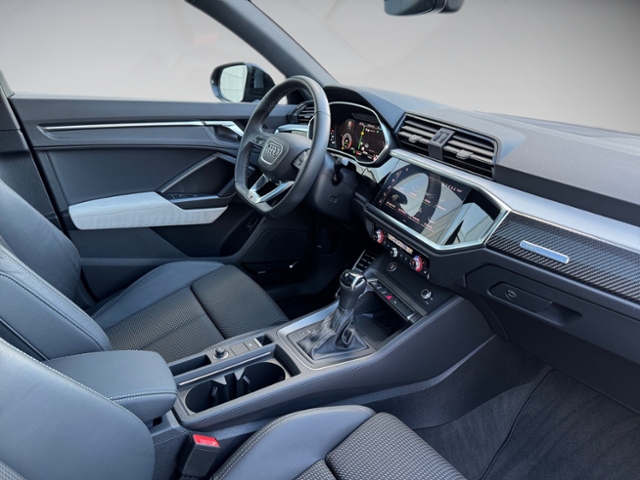 Q3 Sportback 35 TFSI S line S tronic AHK Pano