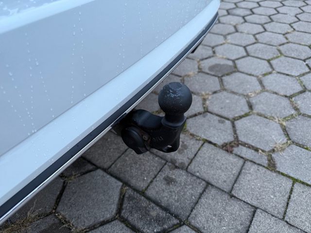 Golf VII Variant 1.5 TSI CL AHK Navi LED