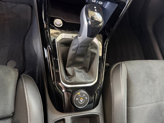 T-Roc 2.0 TSI R-Line 4Motion LED SHZ AHK Pano