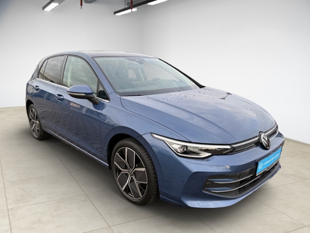 Golf VIII 1.5 eTSI Style DSG LED Kamera