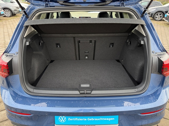 Golf VIII 1.5 eTSI Style DSG LED Kamera