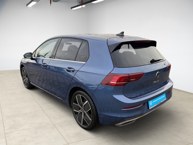 Golf VIII 1.5 eTSI Style DSG LED Kamera