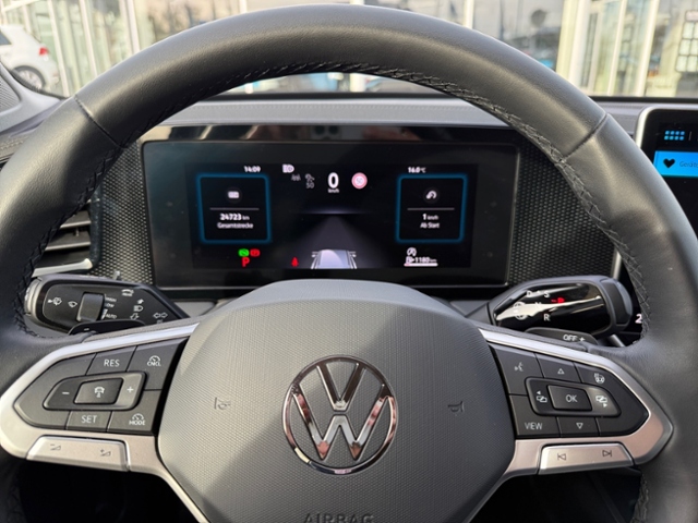 Passat Variant 2.0 TDI Business LED AHK Navi