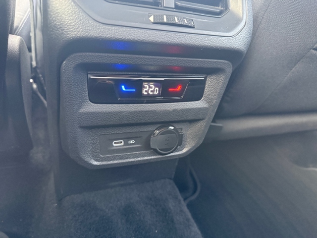 Tiguan Allspace 2.0 TDI DSG 4M AHK Standhz IQLED