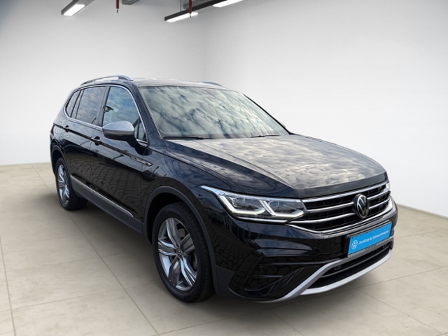 Tiguan Allspace 2.0 TDI DSG 4M AHK Standhz IQLED