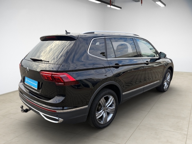 Tiguan Allspace 2.0 TDI DSG 4M AHK Standhz IQLED