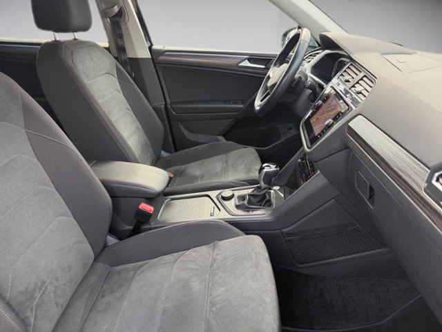 Tiguan Allspace 2.0 TDI DSG 4M AHK Standhz IQLED