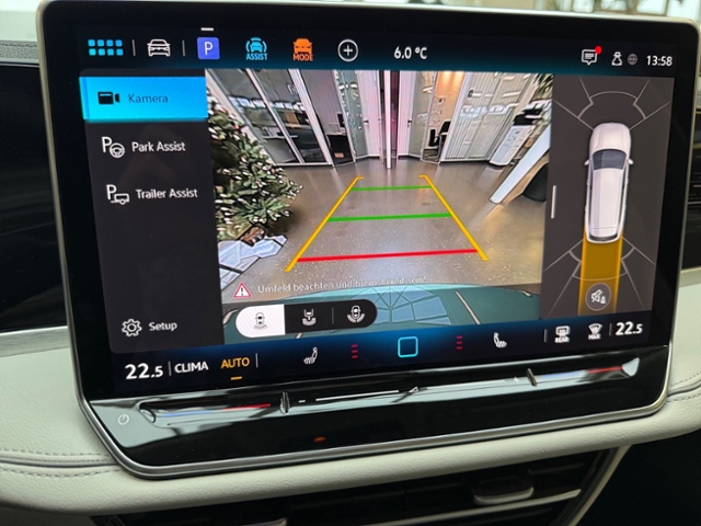 Passat Variant 2.0 TDI Elegance LED AHK Kamera