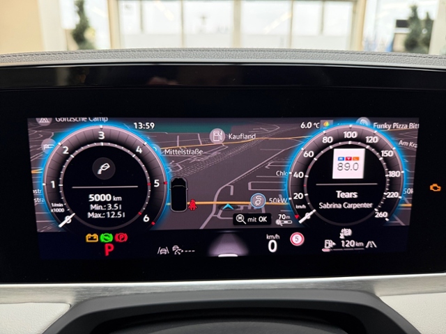 Passat Variant 2.0 TDI Elegance LED AHK Kamera