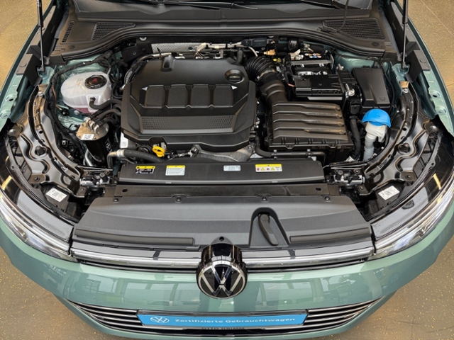 Passat Variant 2.0 TDI Elegance LED AHK Kamera