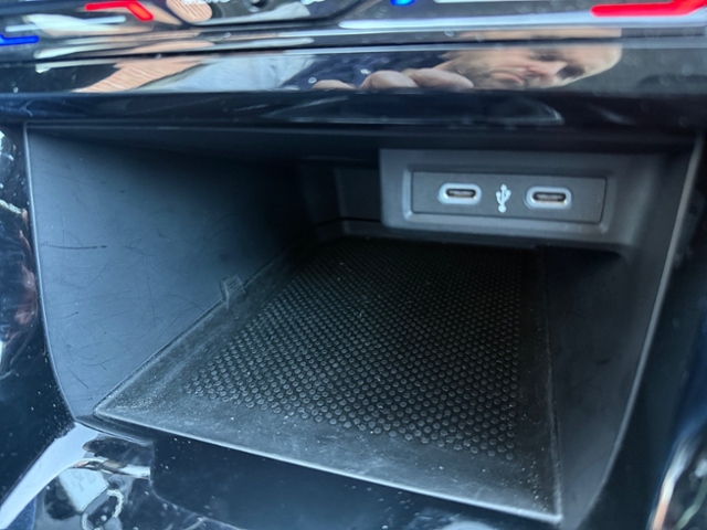 T-Cross 1.0 TSI Life LED SHZ ACC Klima