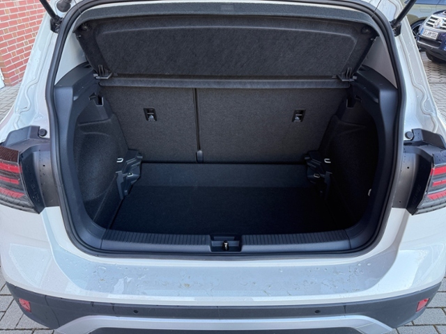 T-Cross 1.0 TSI Life LED SHZ ACC Klima